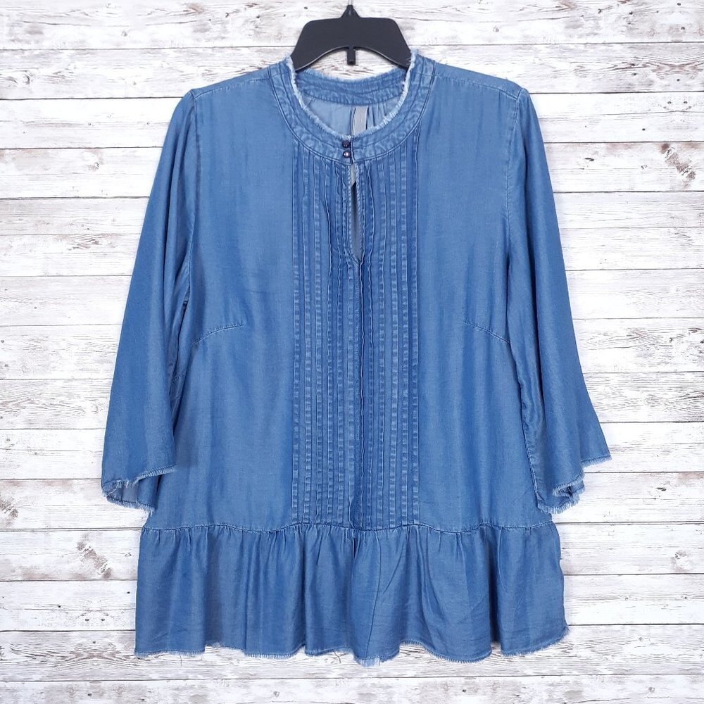Melissa McCarthy Seven7 Chambray Top L Peplum Raw Edge 265